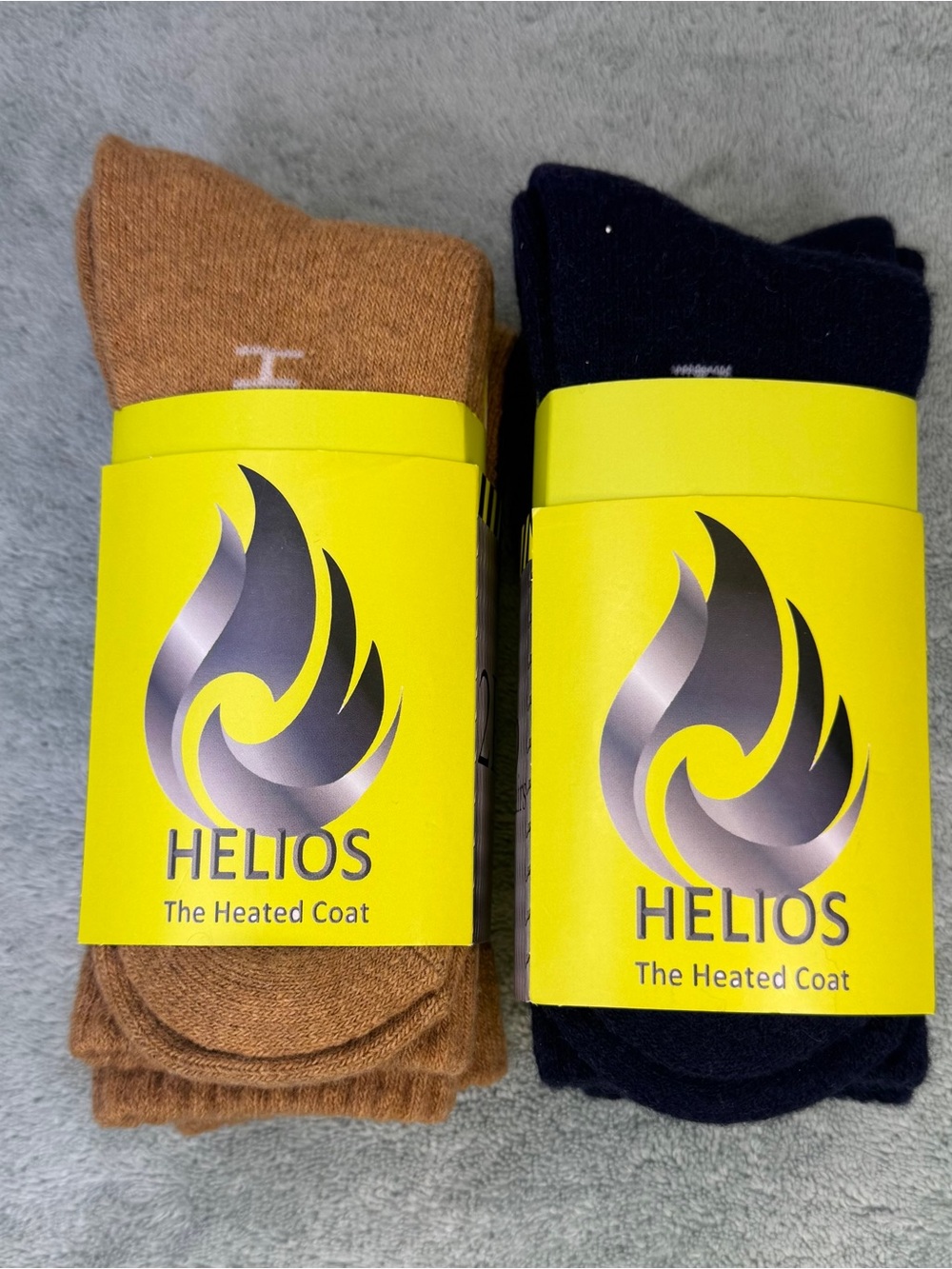 HELIOS THE HEATED COAT THERMAL CREW SOCKS  MUSTARD & NAVY ONE SIZE 4 PAIRS
